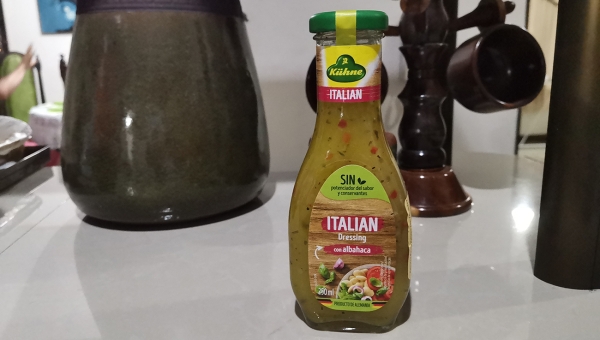 Italian Dressing con Albahaca