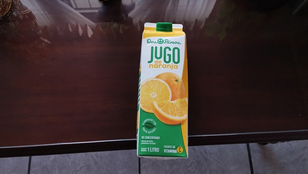 Jugo Naranja de Concentrado 1L / Dos Pinos 