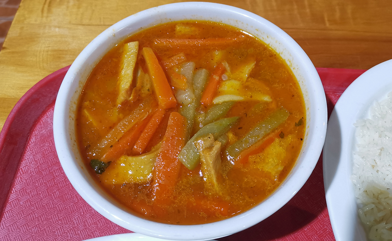 sopa-mondongo-restaurante-el-yugo-guapiles-limon-26072023