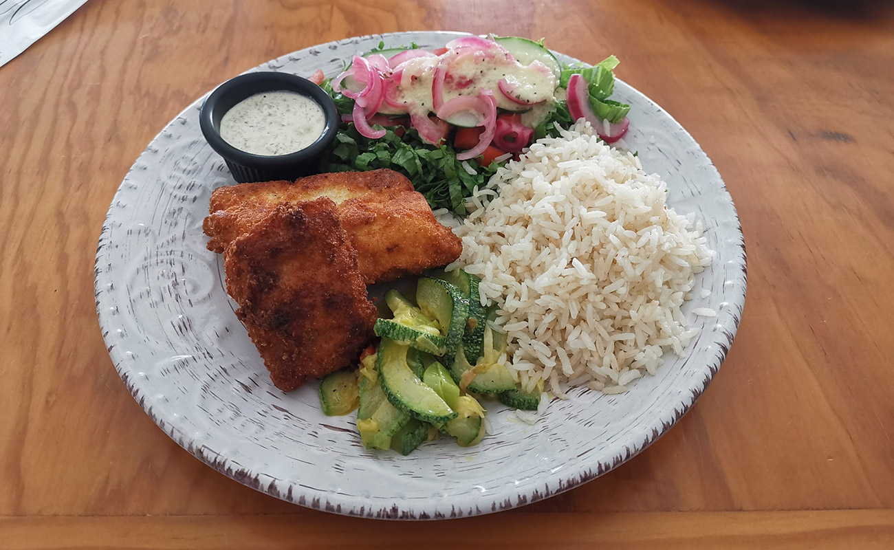 Corvina Salsa Tartara / Esencia Mercadito San Francisco, Heredia-01082023