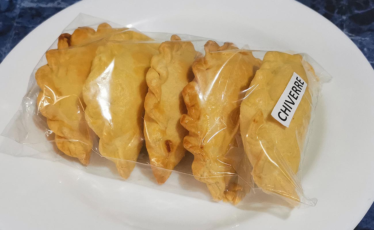 empanadas-de-chiverre-5-Pack-cafe-vigoroso-heredia-distrito-central-heredia-canton-heredia-02072024
