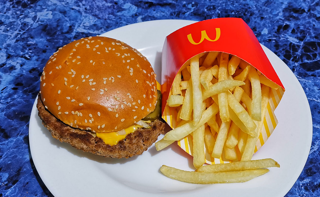 Combo Cuarto de Libra con Queso / Restaurante Macdonalds, San francisco, Heredia 29082023