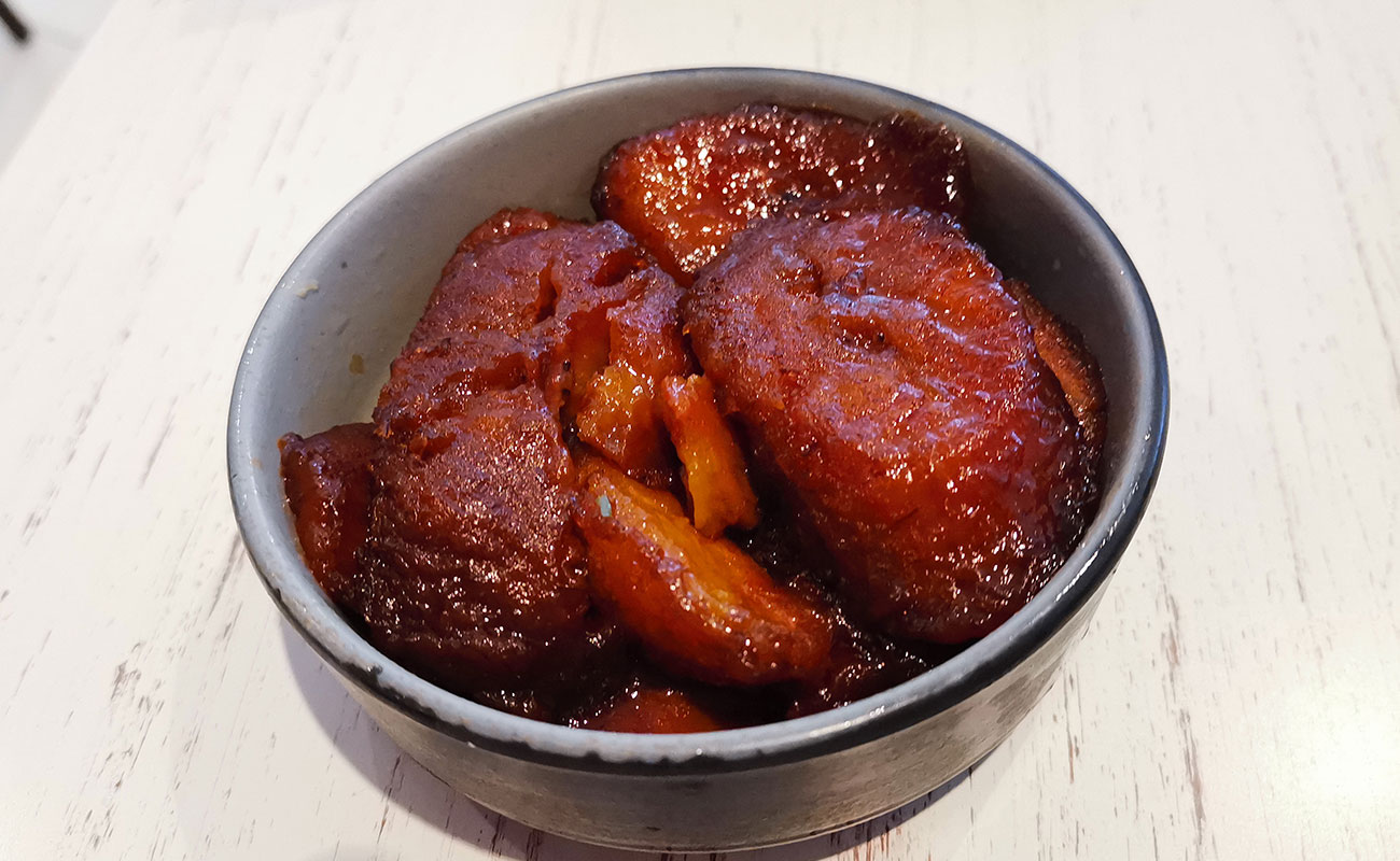 maduro-en-miel-rosti-pollos-oxigeno-human-playground-san-francisco-heredia-04102023