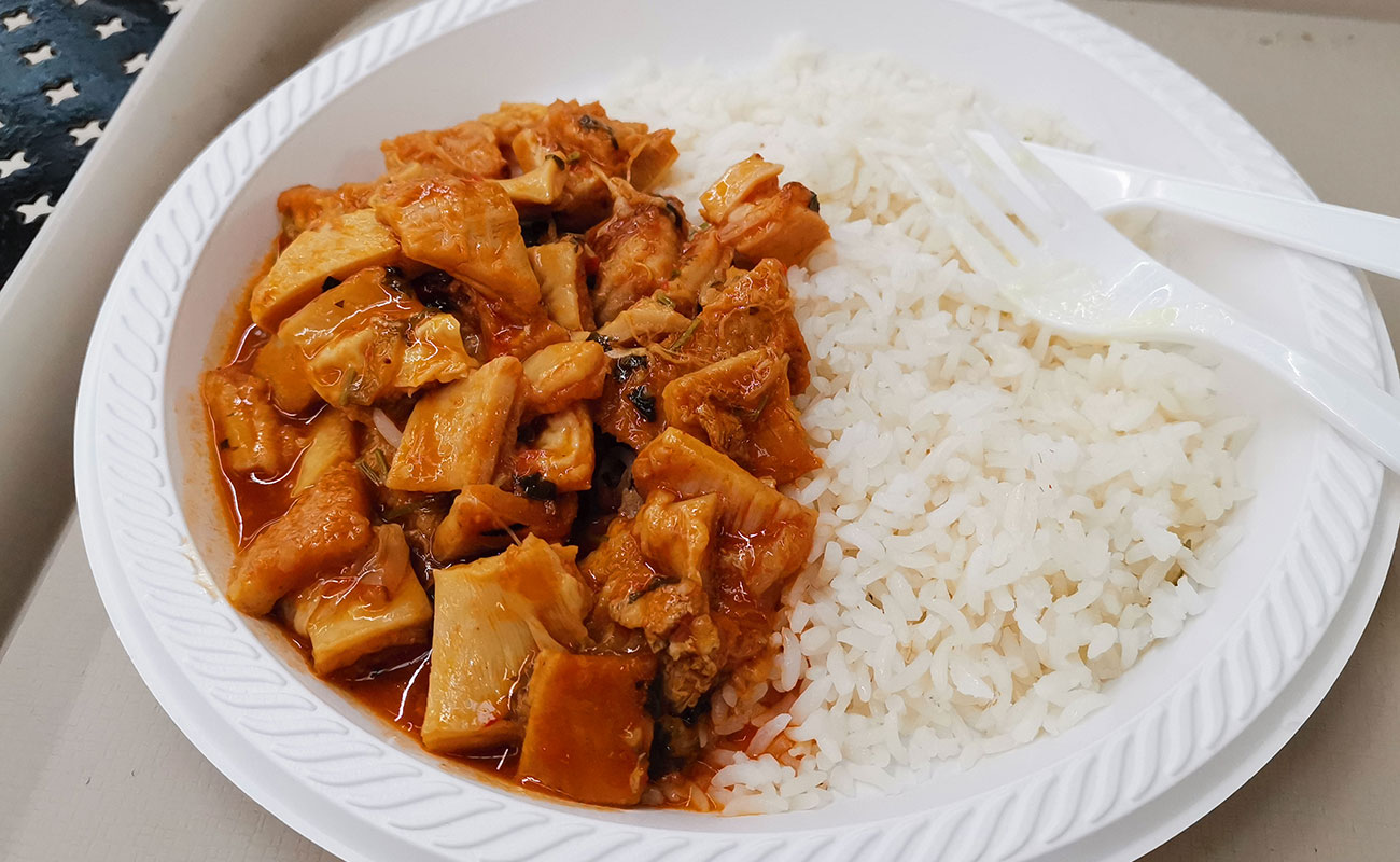 Orden Arroz Blanco y Mondongo en Salsa walmart san francisco heredia 11092023