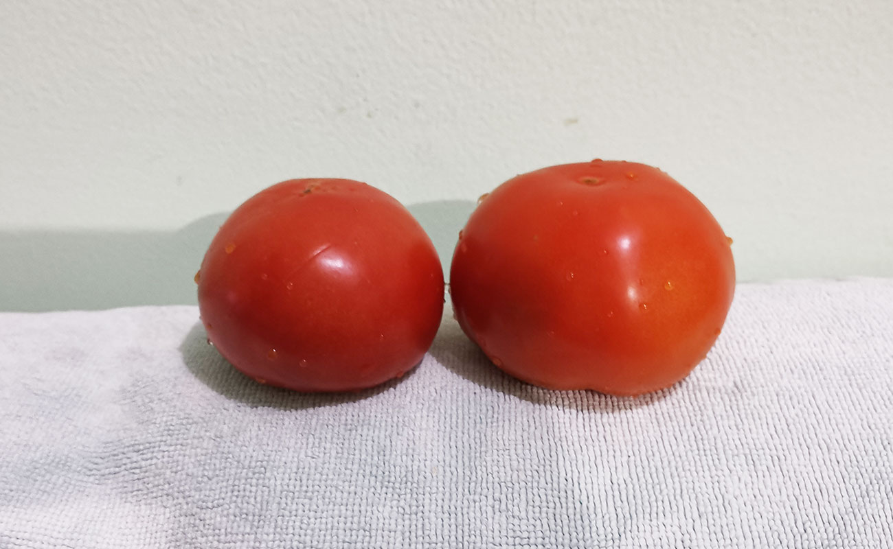tomate-a-granel-376g-masxmenos-angeles-heredia-25102023